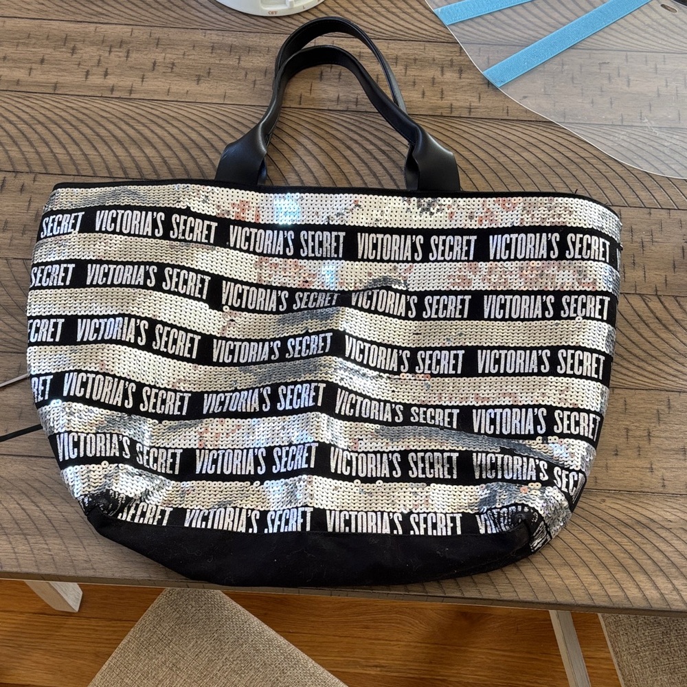 Victoria's Secret Black and Silver Sequin Tote